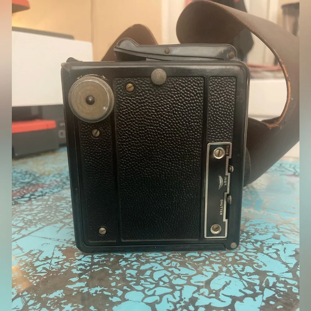Vintage Spartus Full-Vue 120 Film Camera Art Deco Bakelite Chicago w/ Leather Ca